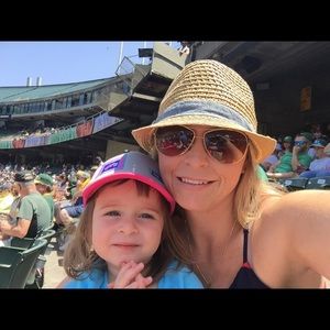 Meet your Posher, Judi